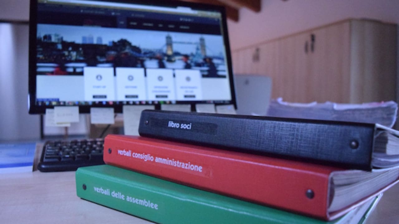 libri sociali